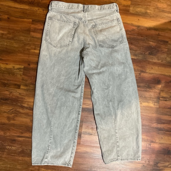 Gray Denim Jeans - Picture 2 of 3